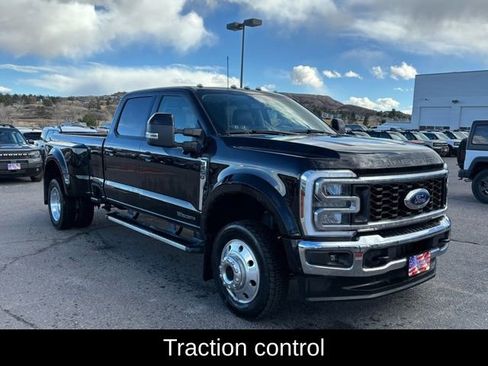 Used 2024 Ford F450 Lariat w/ Camper Package image 8