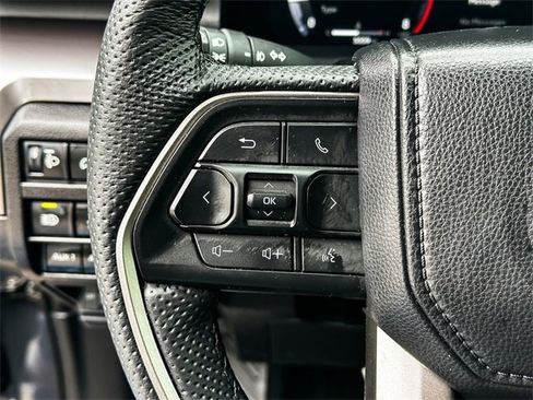 Certified 2025 Toyota Tacoma TRD Off-Road image 16