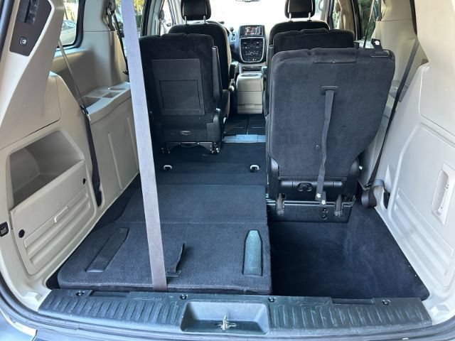 Used 2013 Dodge Grand Caravan Crew w/ Safety Sphere Group FWD image 30
