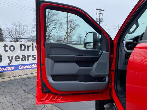 Used 2023 Ford F250 XL w/ Snow Plow Prep Package image 14