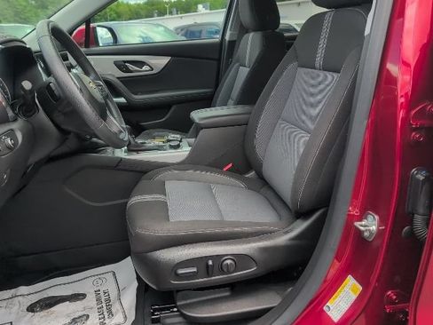 Used 2024 Chevrolet Blazer LT w/ Convenience Package FWD image 21