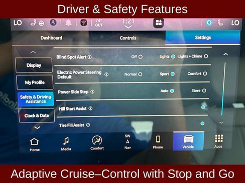 Used 2023 Jeep Wagoneer Series III w/ Premium Group I AWD/4WD image 9