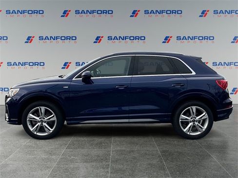 Used 2024 Audi Q3 2.0T Premium Plus image 2