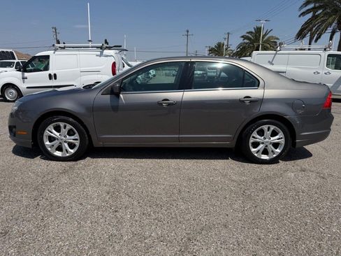 Used 2012 Ford Fusion SE FWD image 10