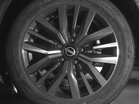 Used 2022 Nissan Kicks SV FWD image 13