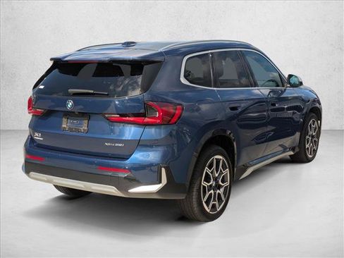 Used 2023 BMW X1 xDrive28i w/ Convenience Package AWD/4WD image 5