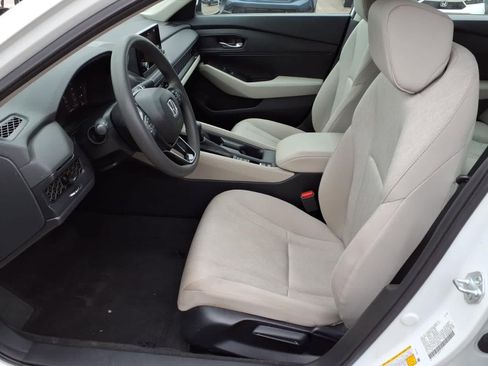 Certified 2023 Honda Accord LX image 14