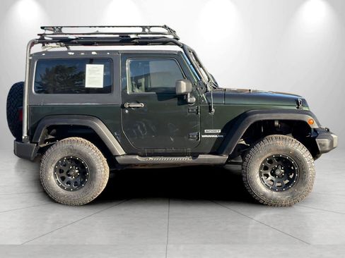 Used 2011 Jeep Wrangler Sport AWD/4WD image 8