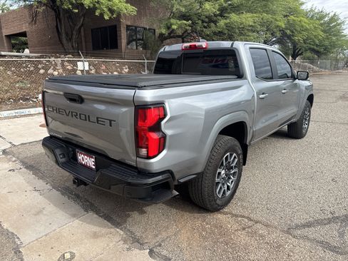 Used 2024 Chevrolet Colorado Z71 w/ Z71 Convenience Package 2 AWD/4WD image 17
