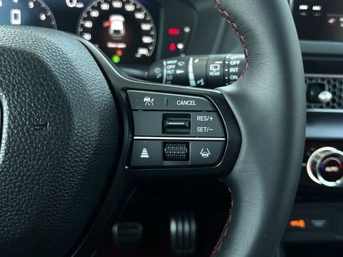 Used 2025 Honda Civic Type R image 17