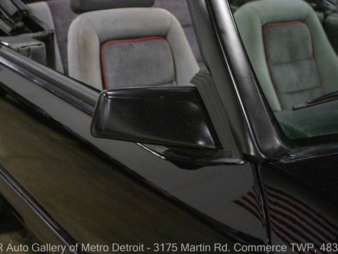 Used 1986 Ford Mustang LX image 36