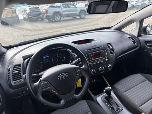 Used 2015 Kia Forte EX image 24