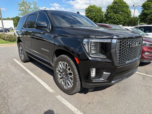 Used 2024 GMC Yukon Denali Ultimate AWD/4WD image 2