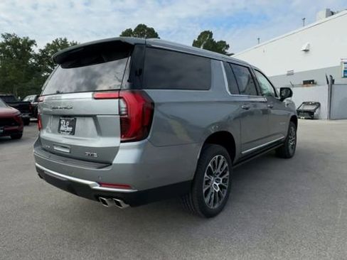 New 2026 GMC Yukon XL Denali w/ Sun & Power Step Package image 8