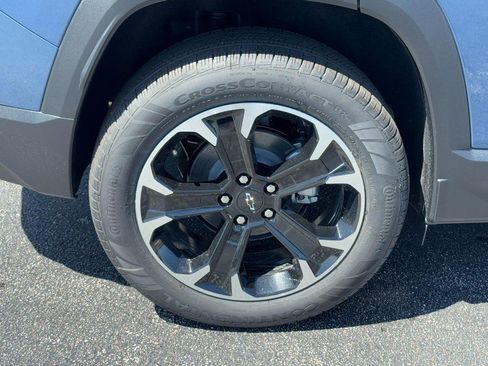New 2026 Chevrolet Equinox LT w/ Safety and Technology Package AWD/4WD image 4