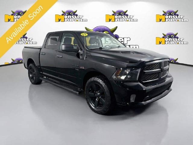 Used 2019 RAM 1500 Express w/ Wheel & Sound Group AWD/4WD image 3