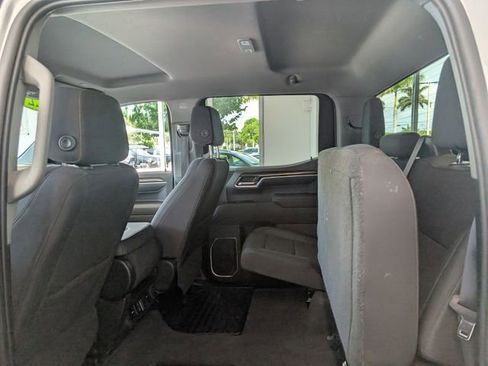 Certified 2022 Chevrolet Silverado 1500 LT RWD image 8