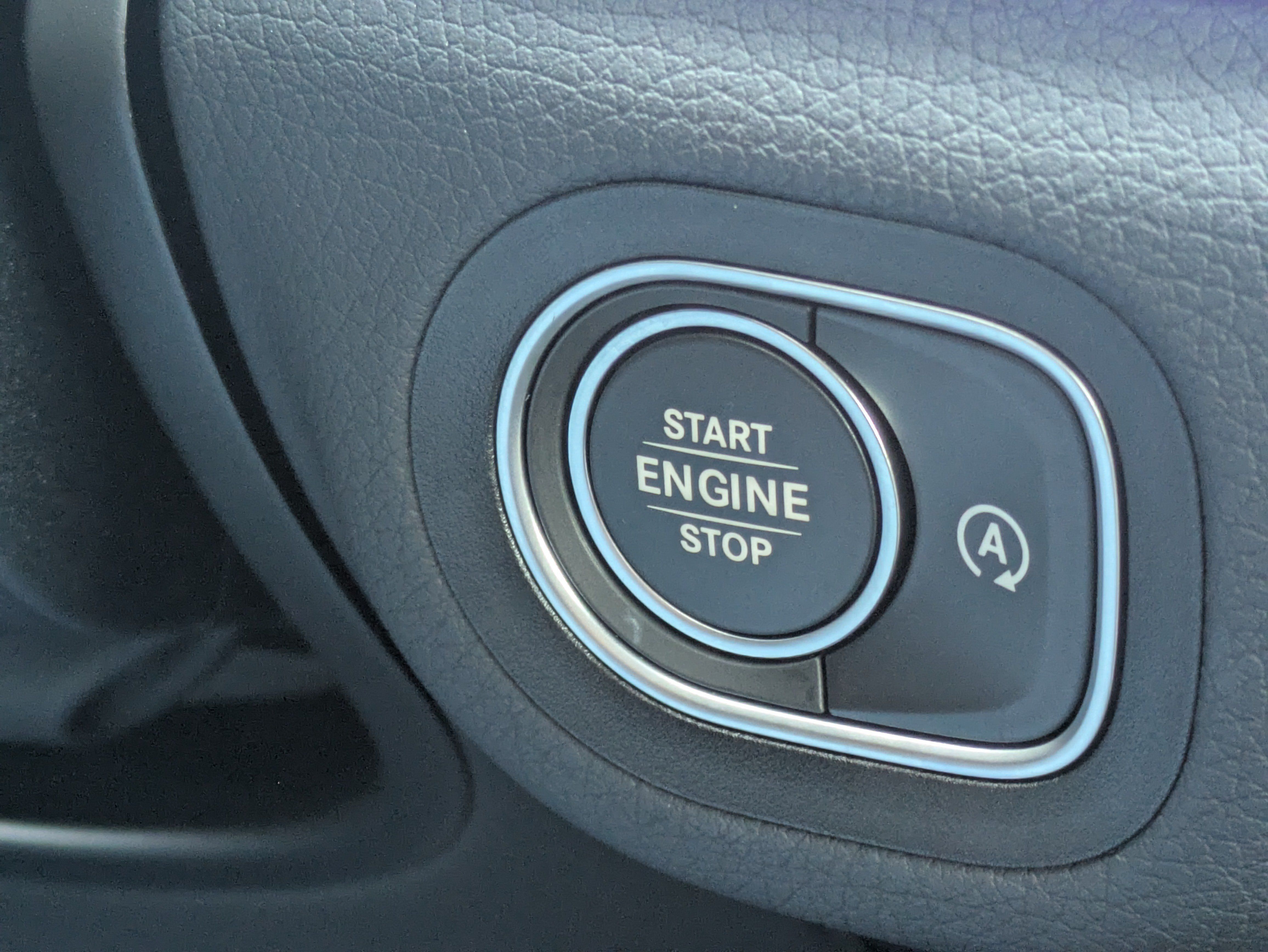 Certified 2025 Mercedes-Benz GLE 450 4MATIC Coupe image 30