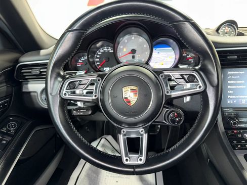 Used 2018 Porsche 911 Carrera S RWD image 30