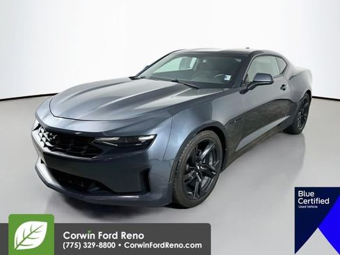 Used 2019 Chevrolet Camaro LT RWD image 4