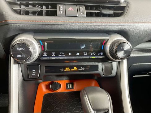 Used 2024 Toyota RAV4 Adventure image 18