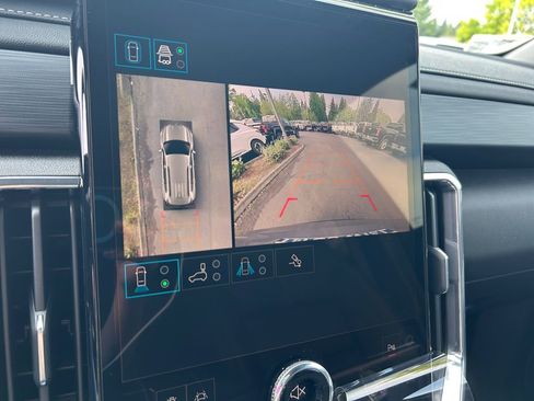 New 2026 GMC Acadia Elevation w/ Elevation Premium Package image 19