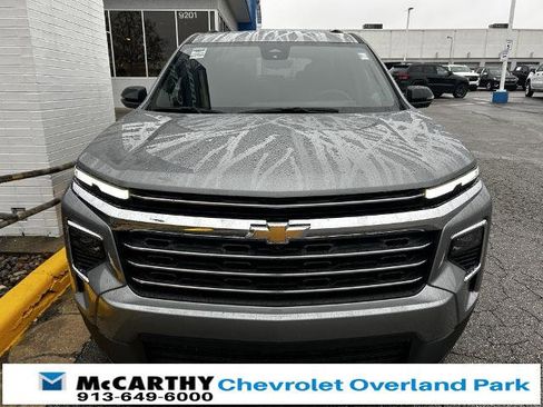 New 2026 Chevrolet Traverse LT image 8