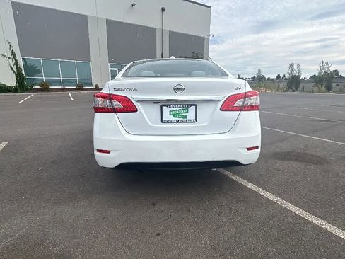 Used 2015 Nissan Sentra SV image 6