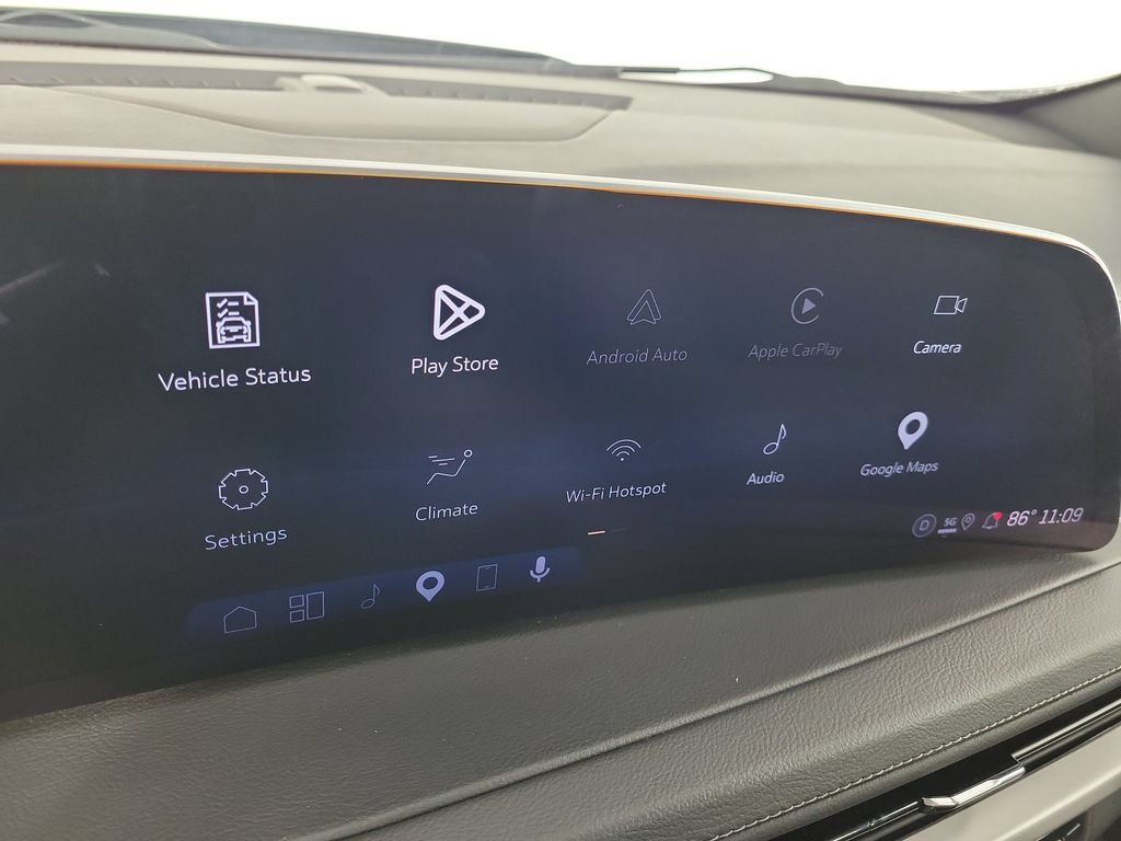 Certified 2025 Cadillac XT4 Premium Luxury FWD image 25