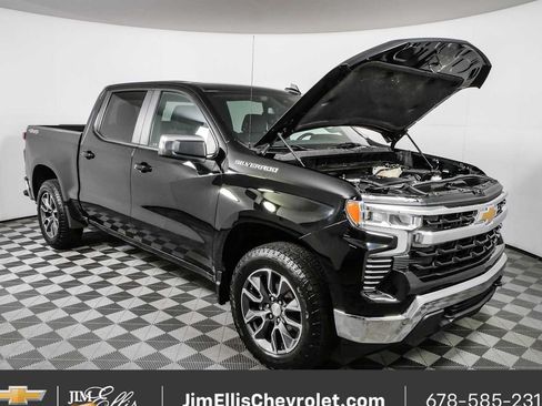 Certified 2022 Chevrolet Silverado 1500 LT AWD/4WD image 30