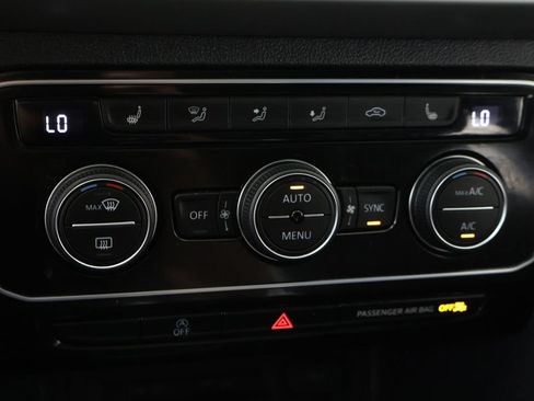 Used 2023 Volkswagen Atlas Cross Sport SE w/ Panoramic Sunroof Package AWD/4WD image 51