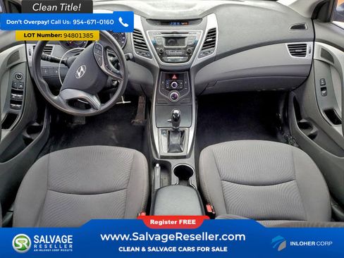 Used 2016 Hyundai Elantra SE image 11