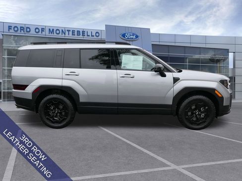 Used 2024 Hyundai Santa Fe XRT image 2