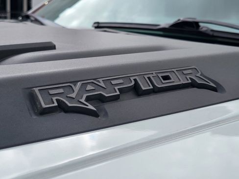 Certified 2023 Ford F150 Raptor w/ Raptor Carbon Fiber Package AWD/4WD image 11