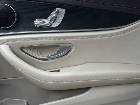 Used 2018 Mercedes-Benz E 300 image 43