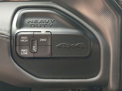 Used 2022 RAM 2500 Limited AWD/4WD image 19