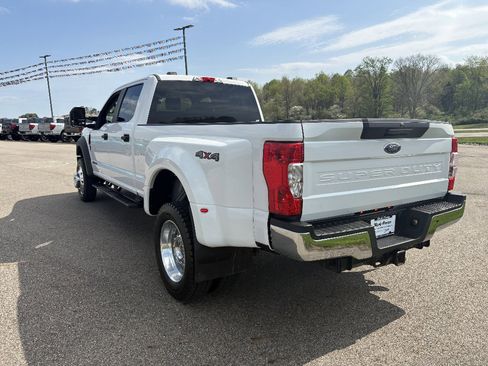 Used 2021 Ford F450 XL w/ STX Appearance Package image 4