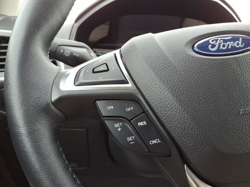 Certified 2023 Ford Edge SEL w/ Convenience Package AWD/4WD image 16