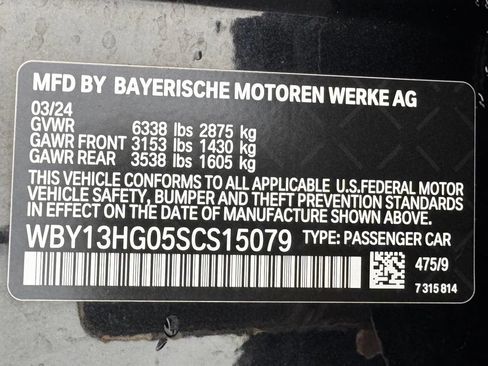 Used 2025 BMW i5 xDrive40 w/ M Sport Package AWD/4WD image 12