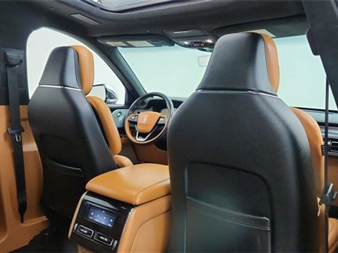 Used 2020 Lincoln Aviator Black Label w/ Dynamic Handling Package image 26