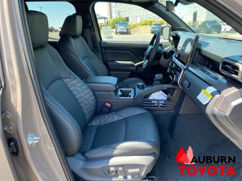 New 2026 Toyota Tacoma TRD Off-Road AWD/4WD image 15