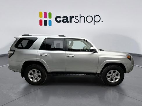 Used 2019 Toyota 4Runner SR5 image 6