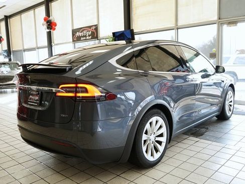 Used 2017 Tesla Model X 75D image 17