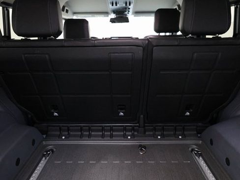 Used 2024 INEOS Grenadier Fieldmaster Edition image 68