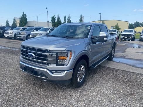Used 2022 Ford F150 Lariat AWD/4WD image 2
