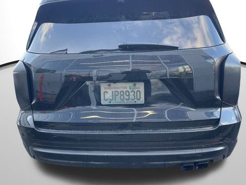 Used 2024 Hyundai Palisade Calligraphy image 10