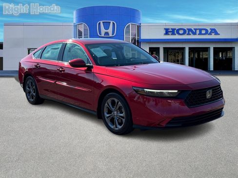 Used 2023 Honda Accord EX image 8
