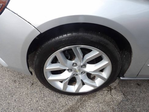 Used 2019 Chevrolet Impala Premier FWD image 5
