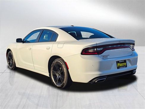 Used 2022 Dodge Charger SXT w/ Leather Interior Group image 4