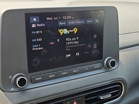 Used 2023 Hyundai Kona SEL AWD/4WD image 19